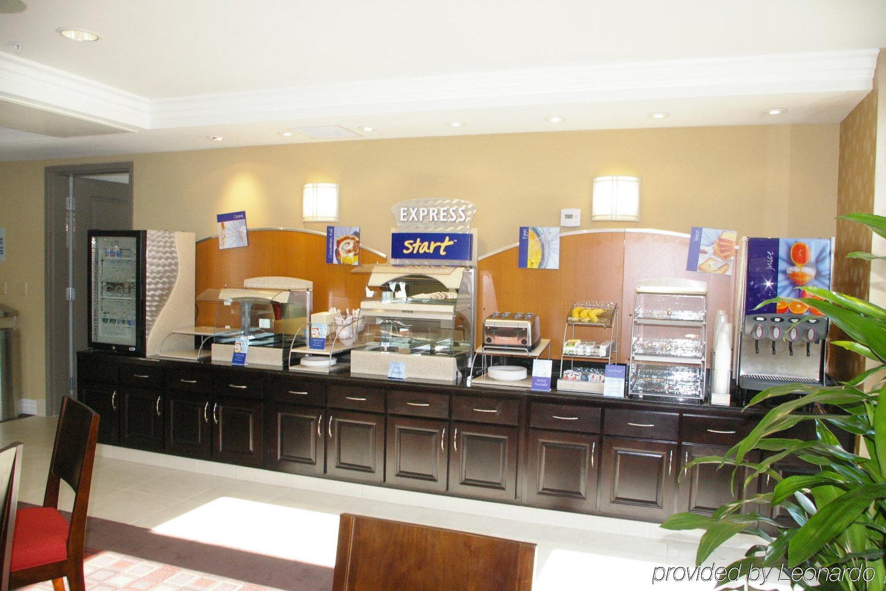 Holiday Inn Express Hotel & Suites Banning By Ihg Ресторан фото